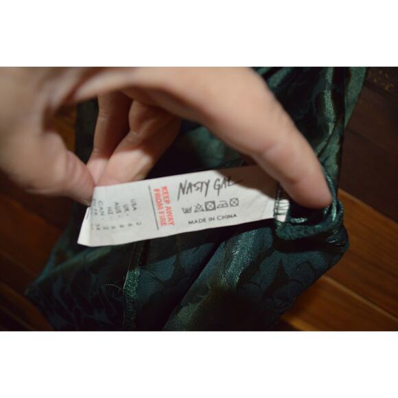 Nasty Gal Slip Dress Cowlin' For You Floral Jacquard Green Size 2 - Picture 11 of 11
